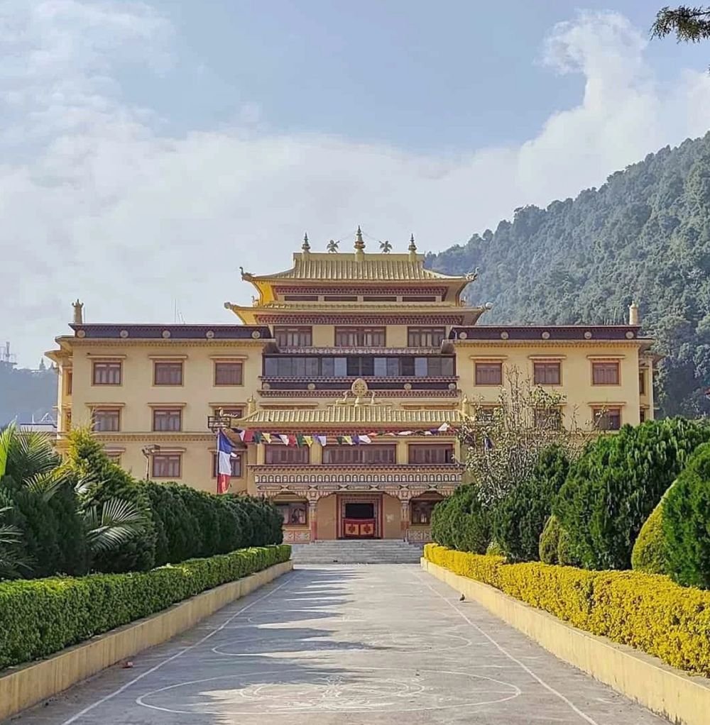 phuntsok-choeling-monastery